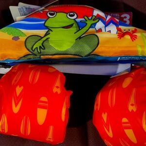 Floats SwimSchool Tot Swimmer